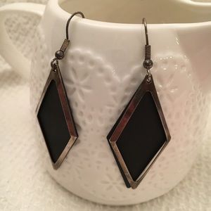 🌺 3 for $10 Earrings 🌺